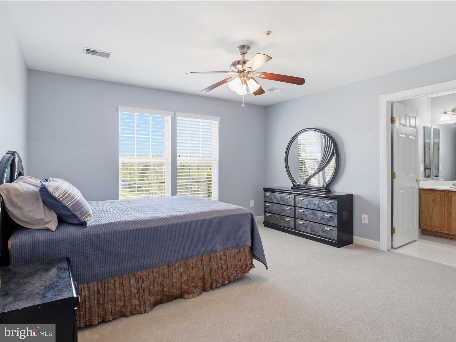 FAIRVIEW MANOR - Residential