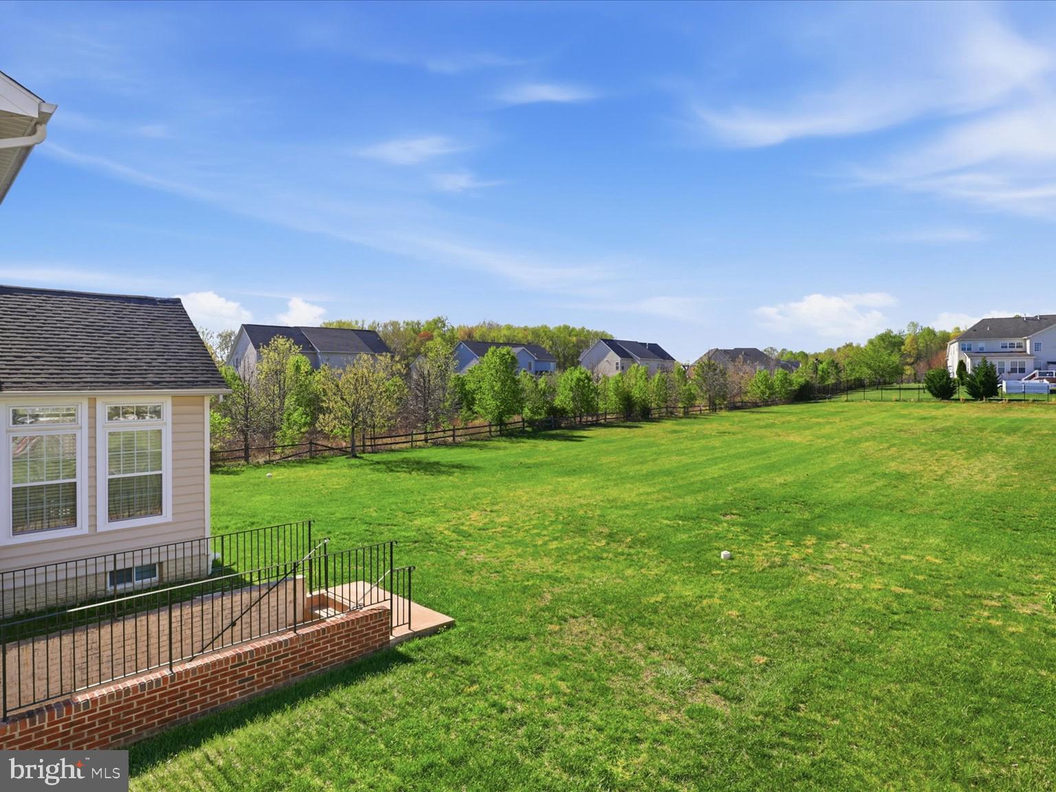 FAIRVIEW MANOR - Residential