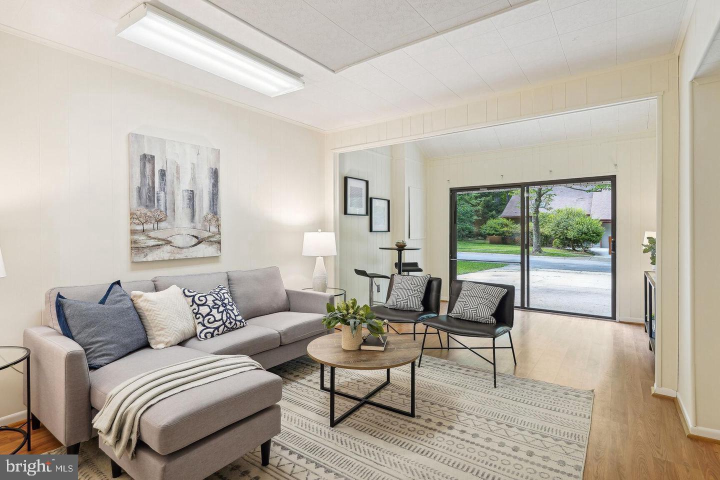 NEW MARK COMMONS - Residential Lease