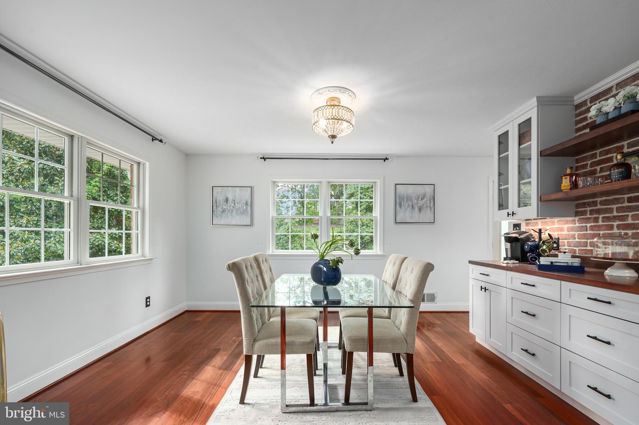 YACHT HAVEN ESTATES - Residential