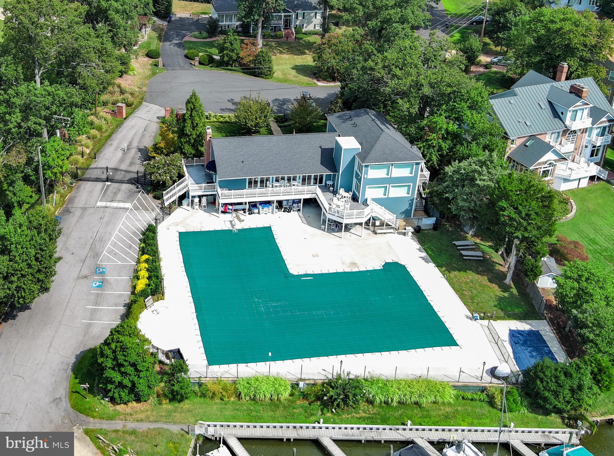 YACHT HAVEN ESTATES - Residential