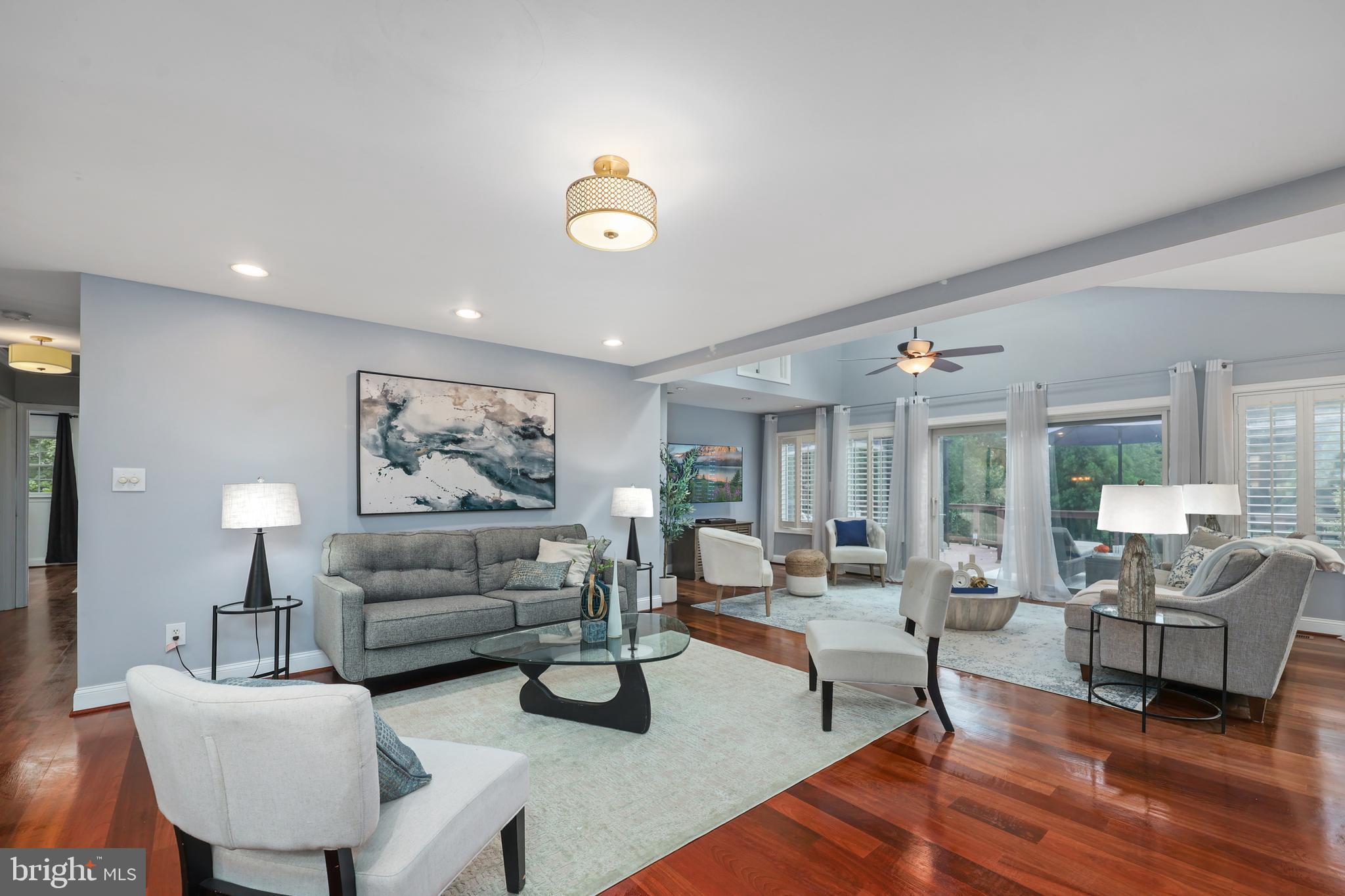 YACHT HAVEN ESTATES - Residential