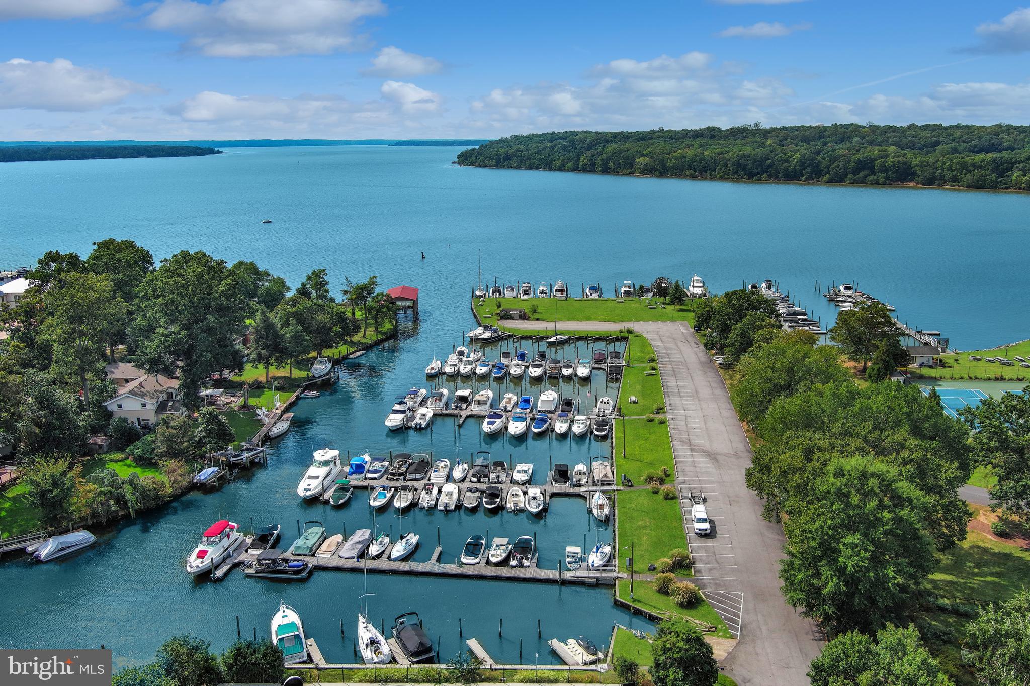 YACHT HAVEN ESTATES - Residential