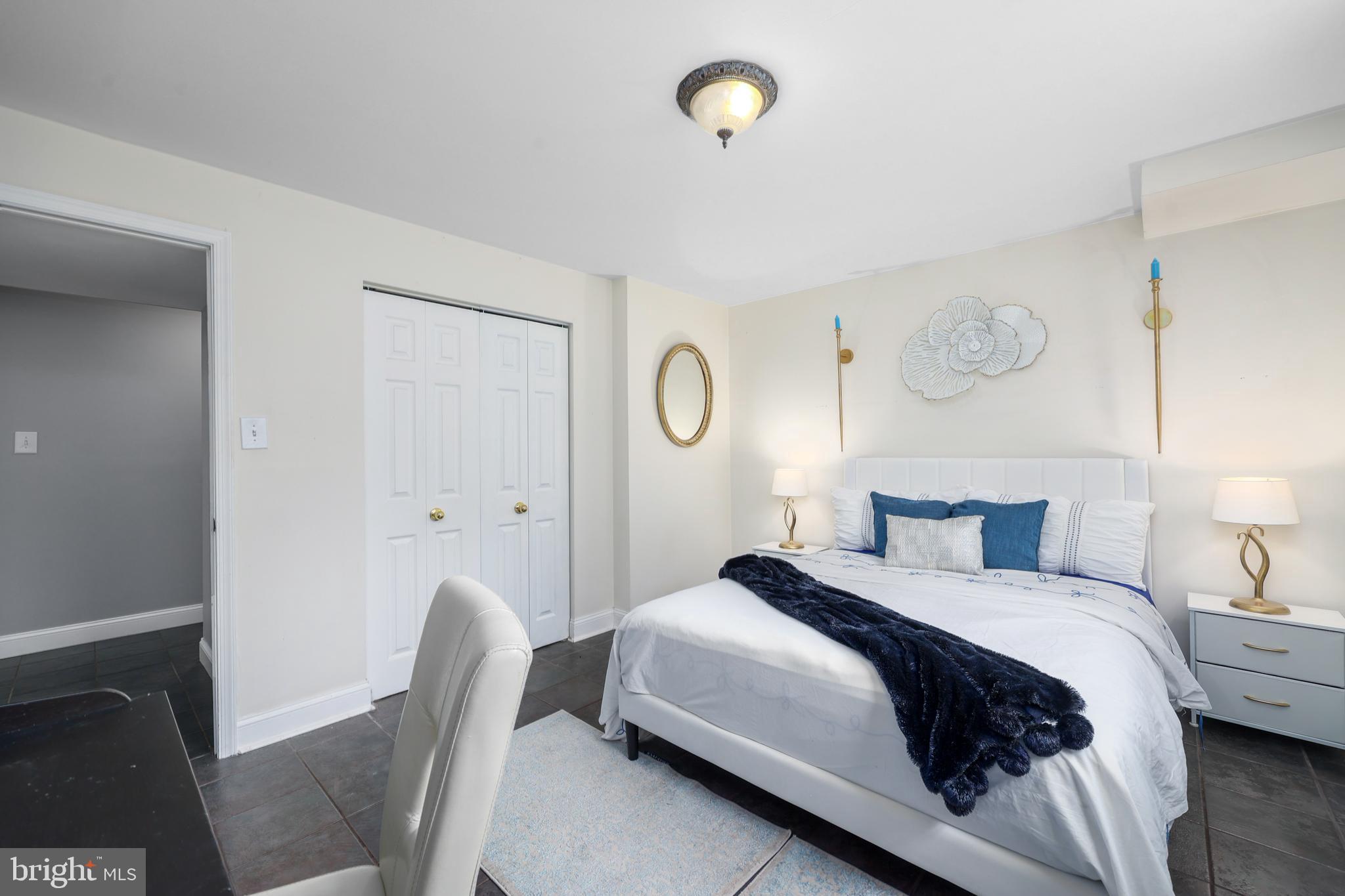 YACHT HAVEN ESTATES - Residential