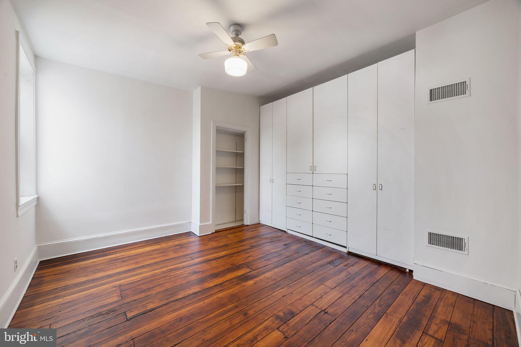 BELLA VISTA - Residential