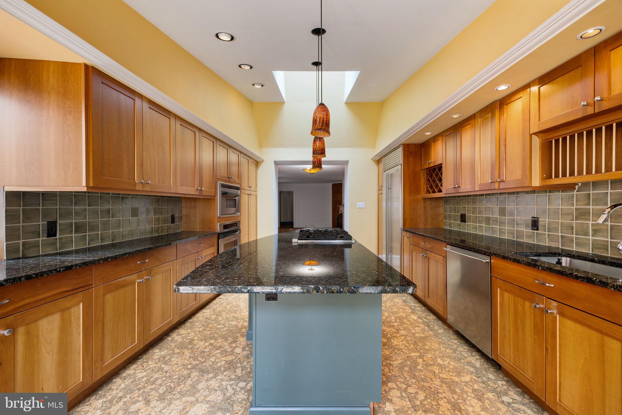 BELLA VISTA - Residential