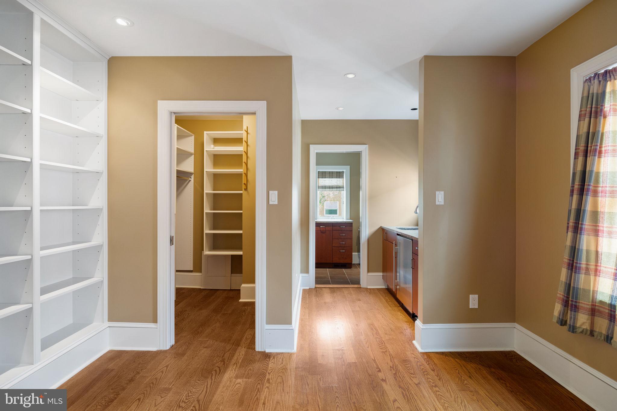 BELLA VISTA - Residential