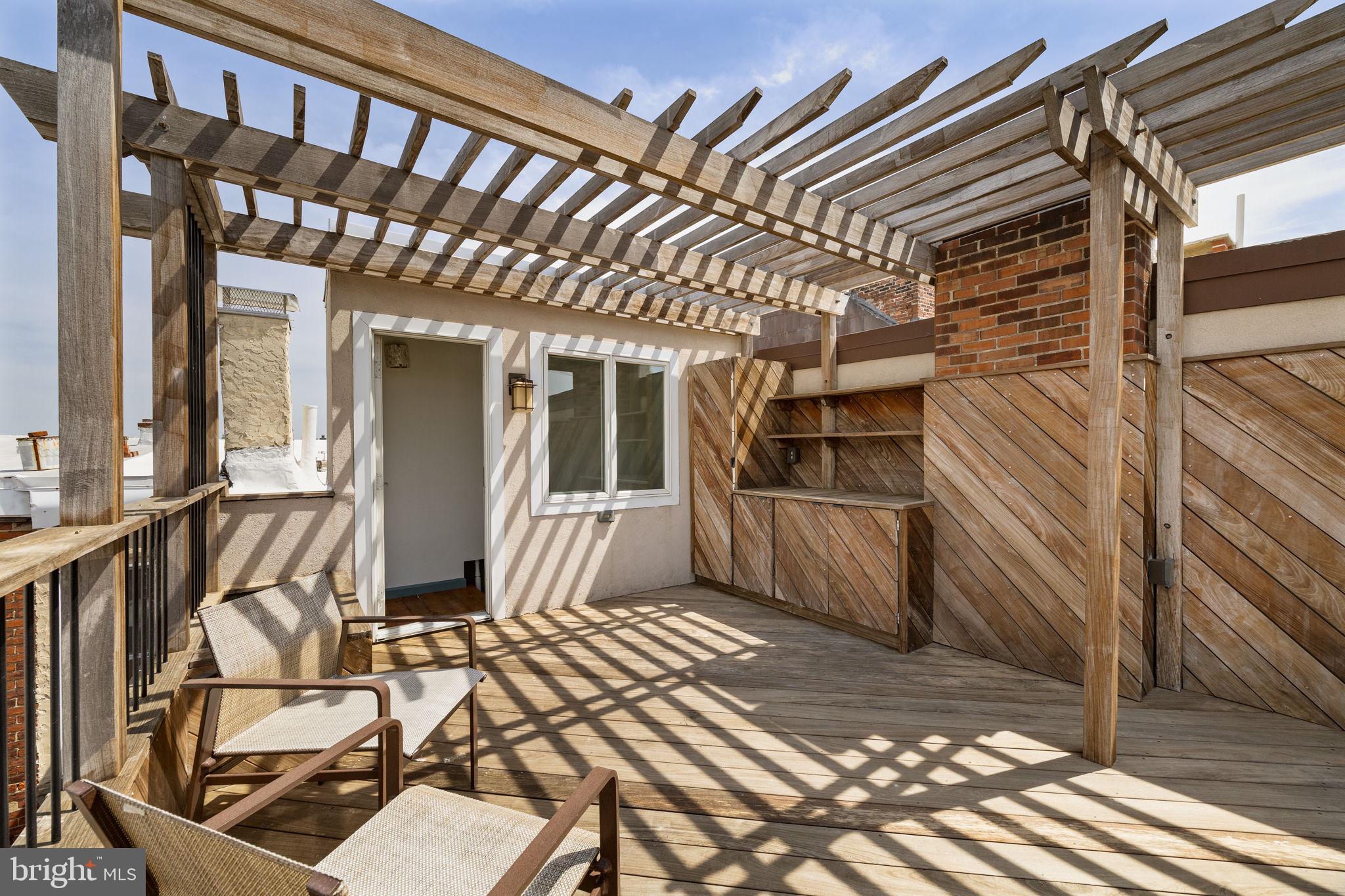 BELLA VISTA - Residential