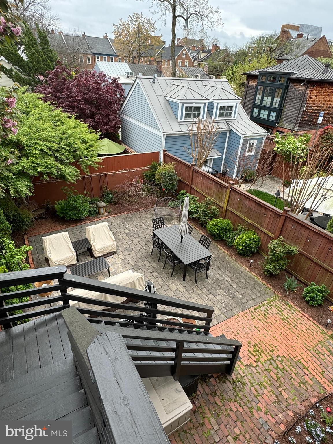 OLD TOWN ALEXANDRIA - Residential Lease