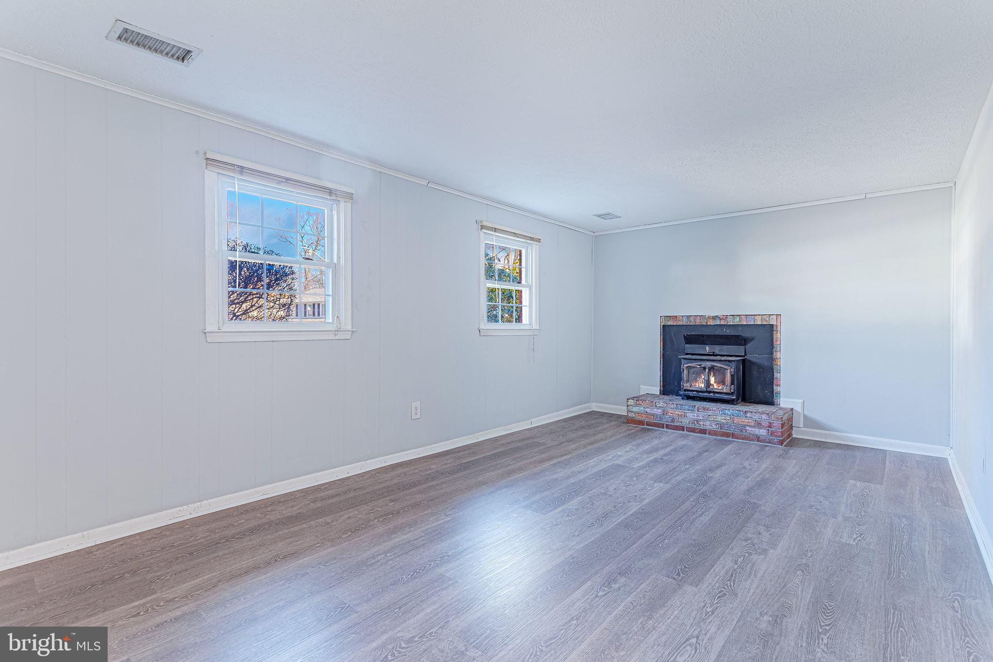 BRADFIELD - Residential Lease