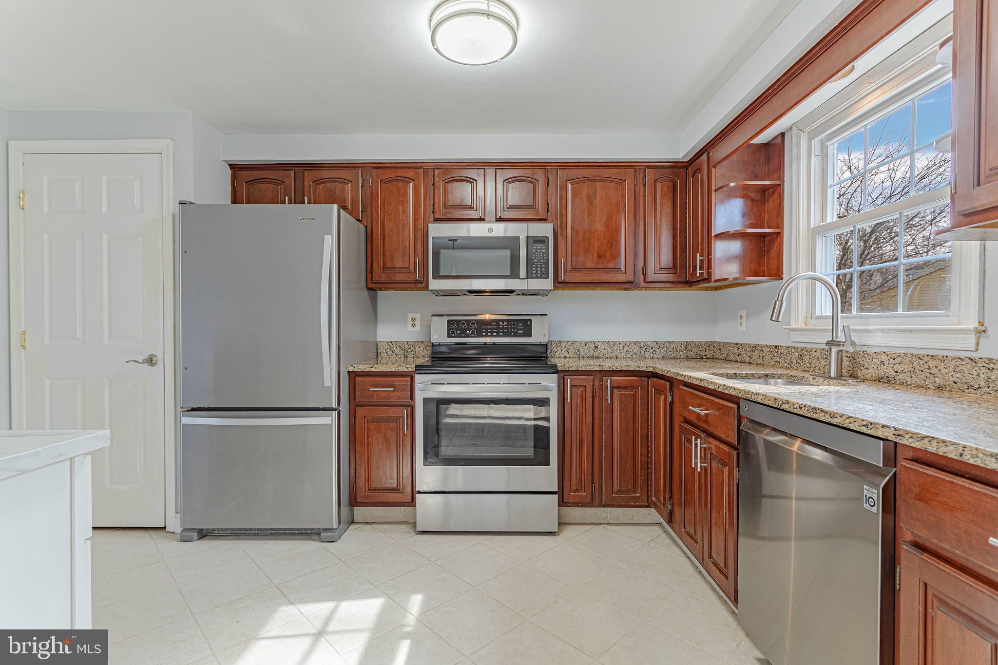 BRADFIELD - Residential Lease