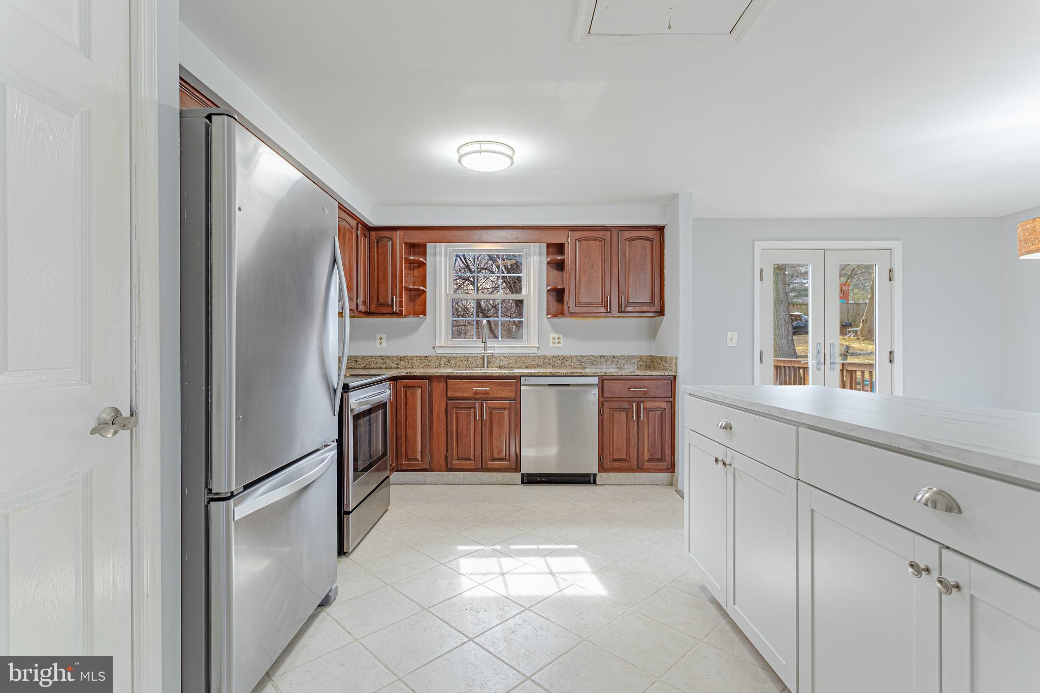 BRADFIELD - Residential Lease