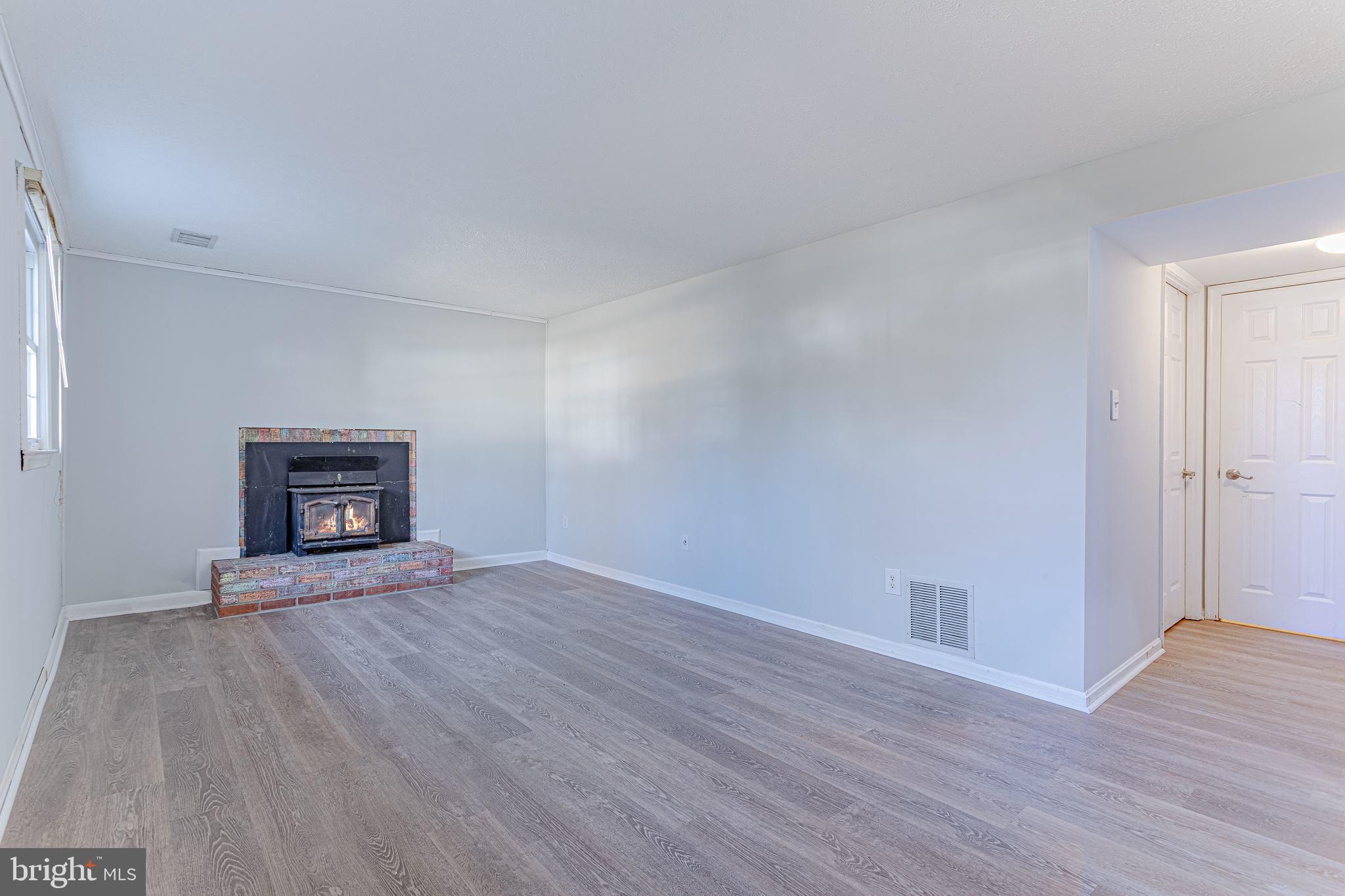 BRADFIELD - Residential Lease