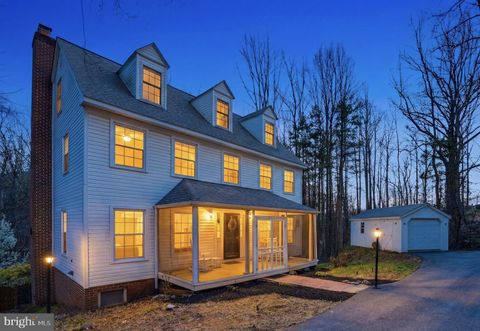 Photo of 8277 Lock Lane, WARRENTON, VA 20186 (MLS # VAFQ2021058)