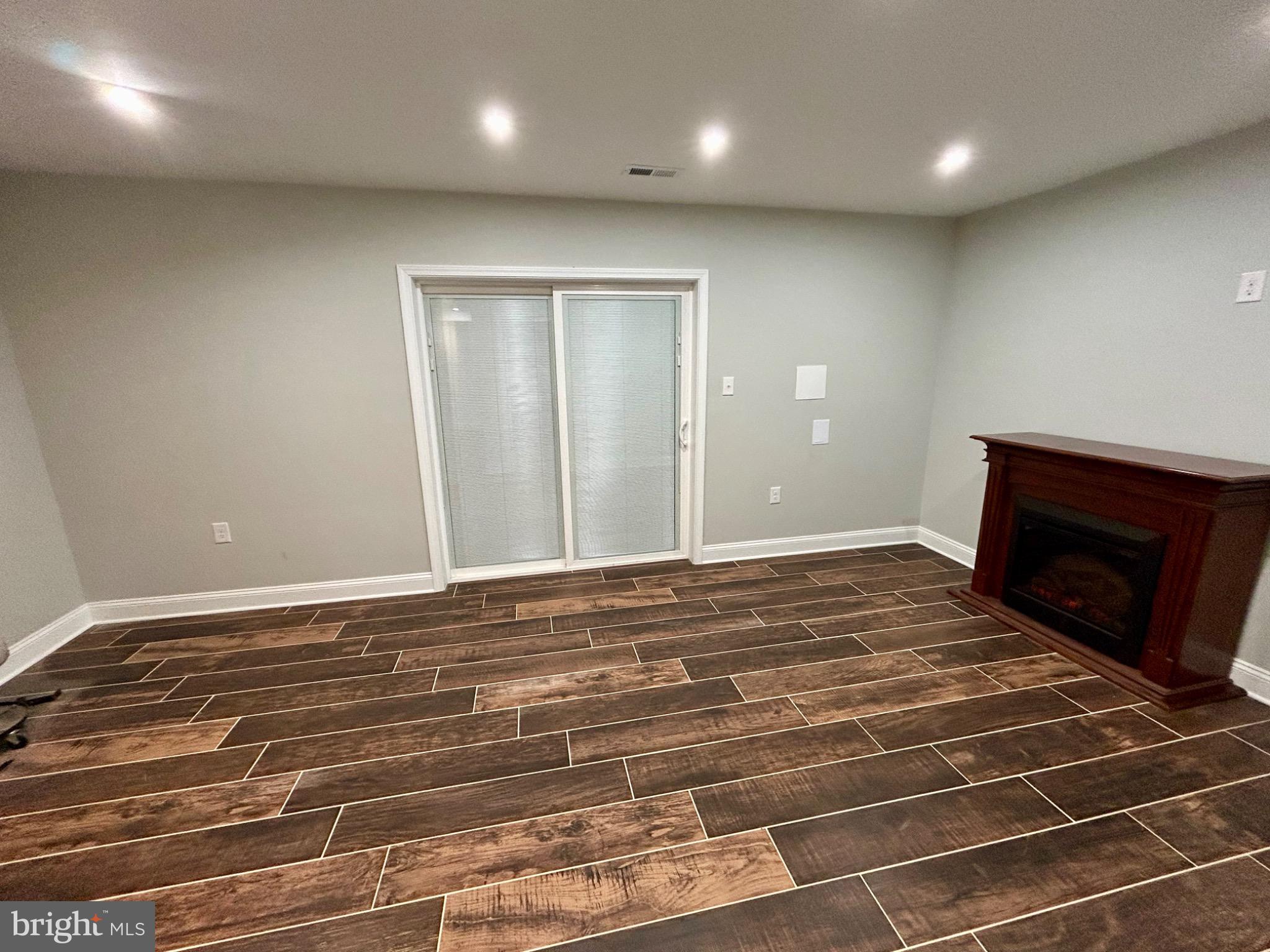 DISCOVERY - Residential