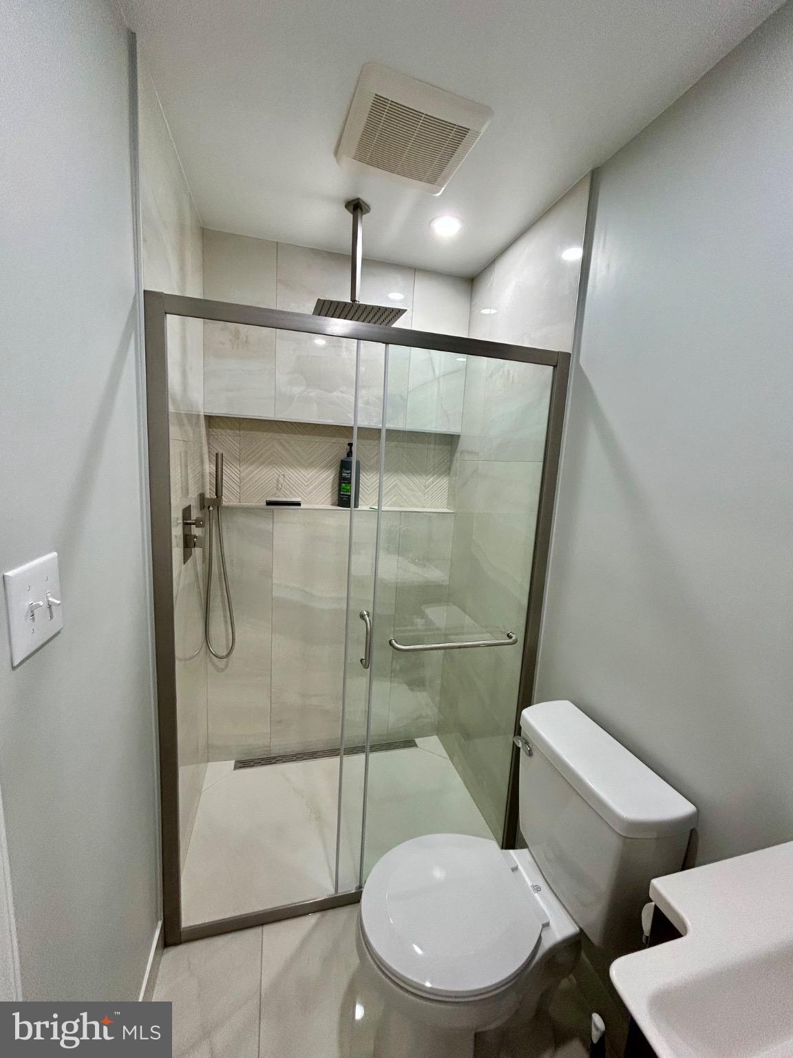 DISCOVERY - Residential