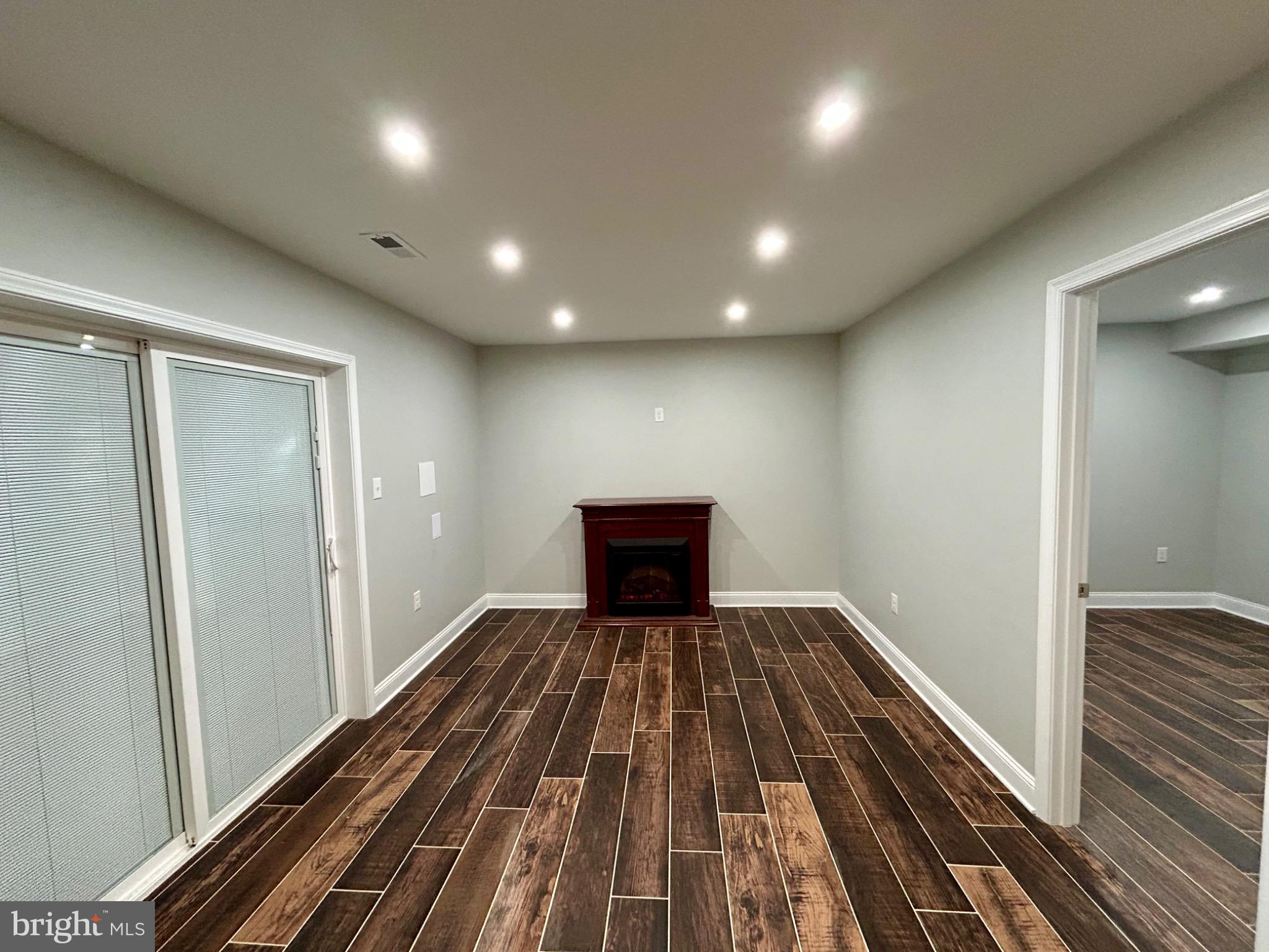 DISCOVERY - Residential