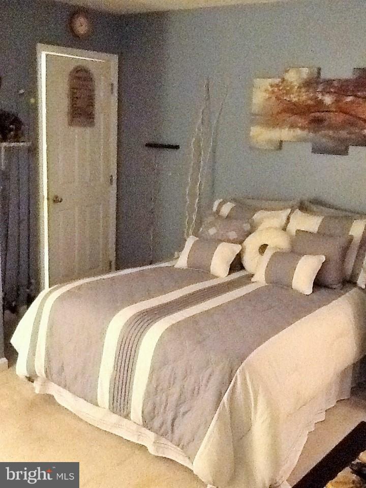 CLOVERFIELDS - Residential