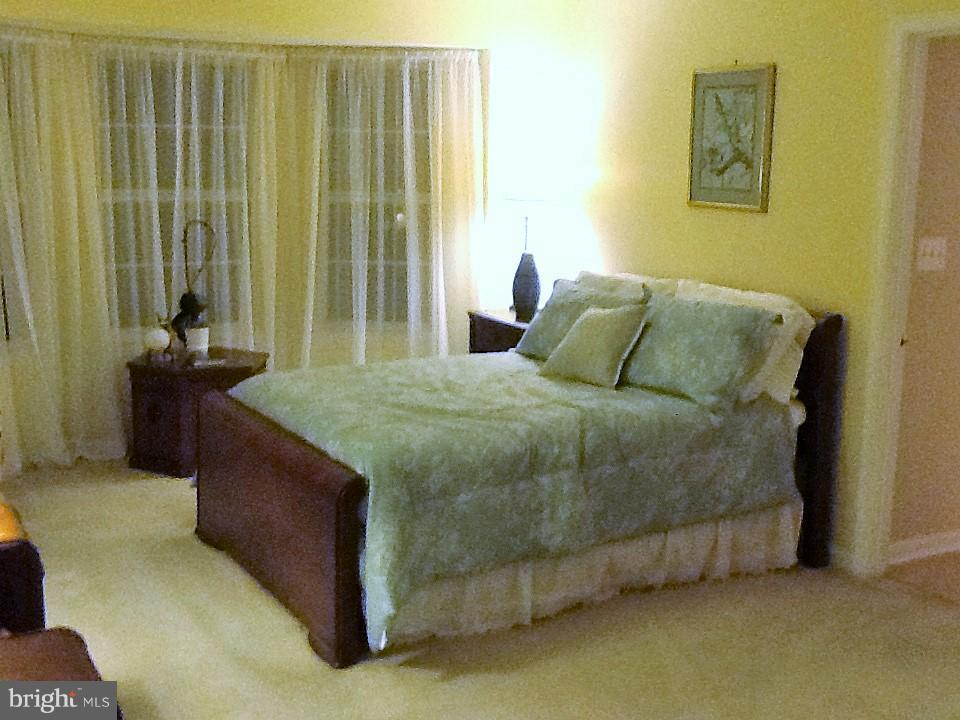 CLOVERFIELDS - Residential