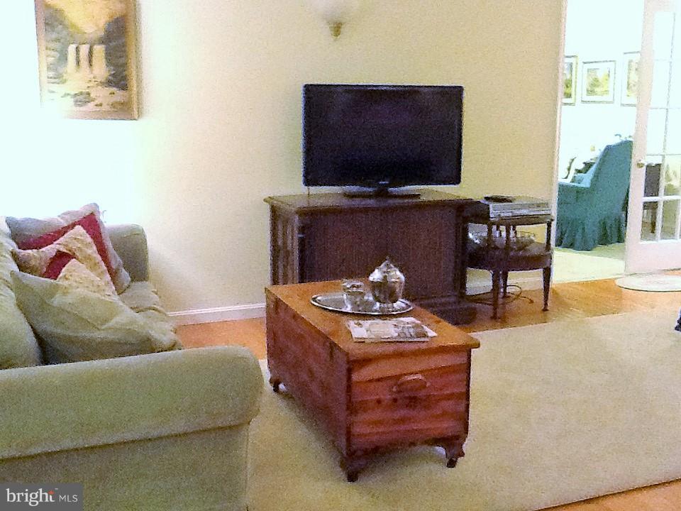 CLOVERFIELDS - Residential