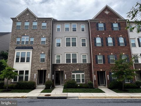 10060 DORSEY LANE 41 LANHAM MD 20706