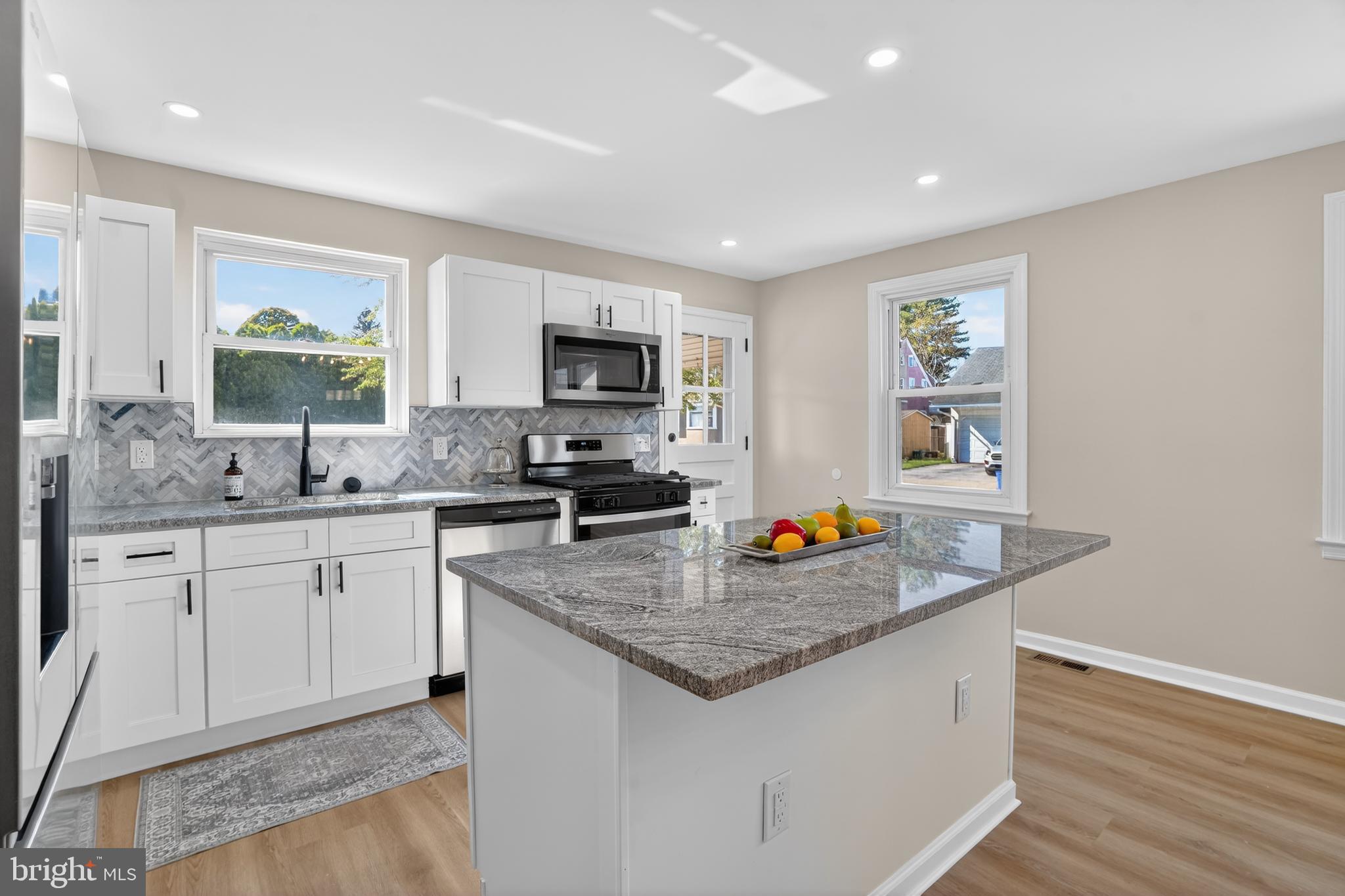 DREXEL HILL - Residential