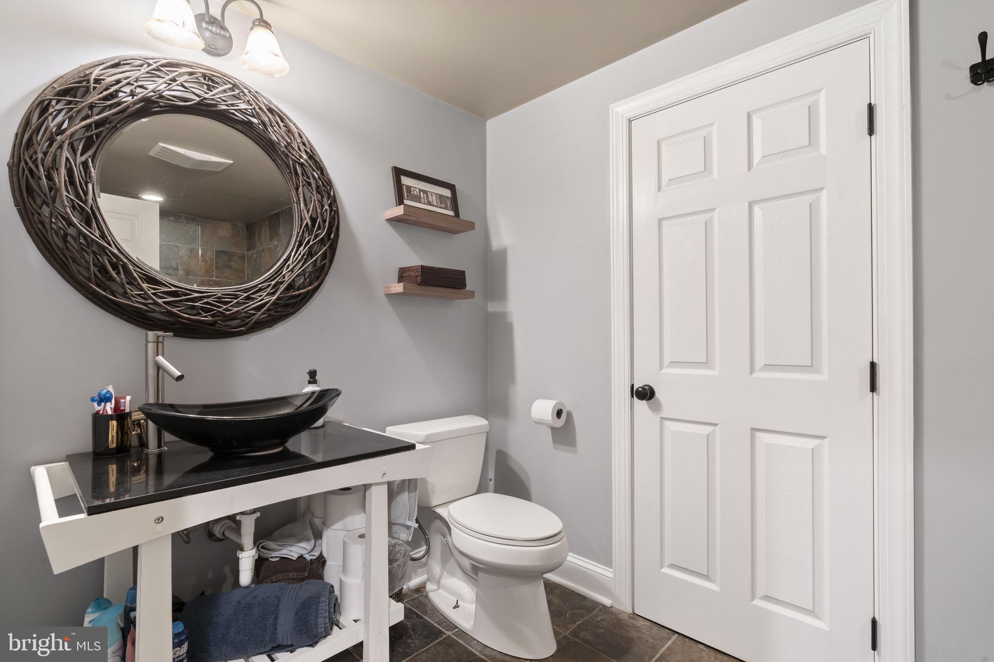 WAITING ROCK - Residential