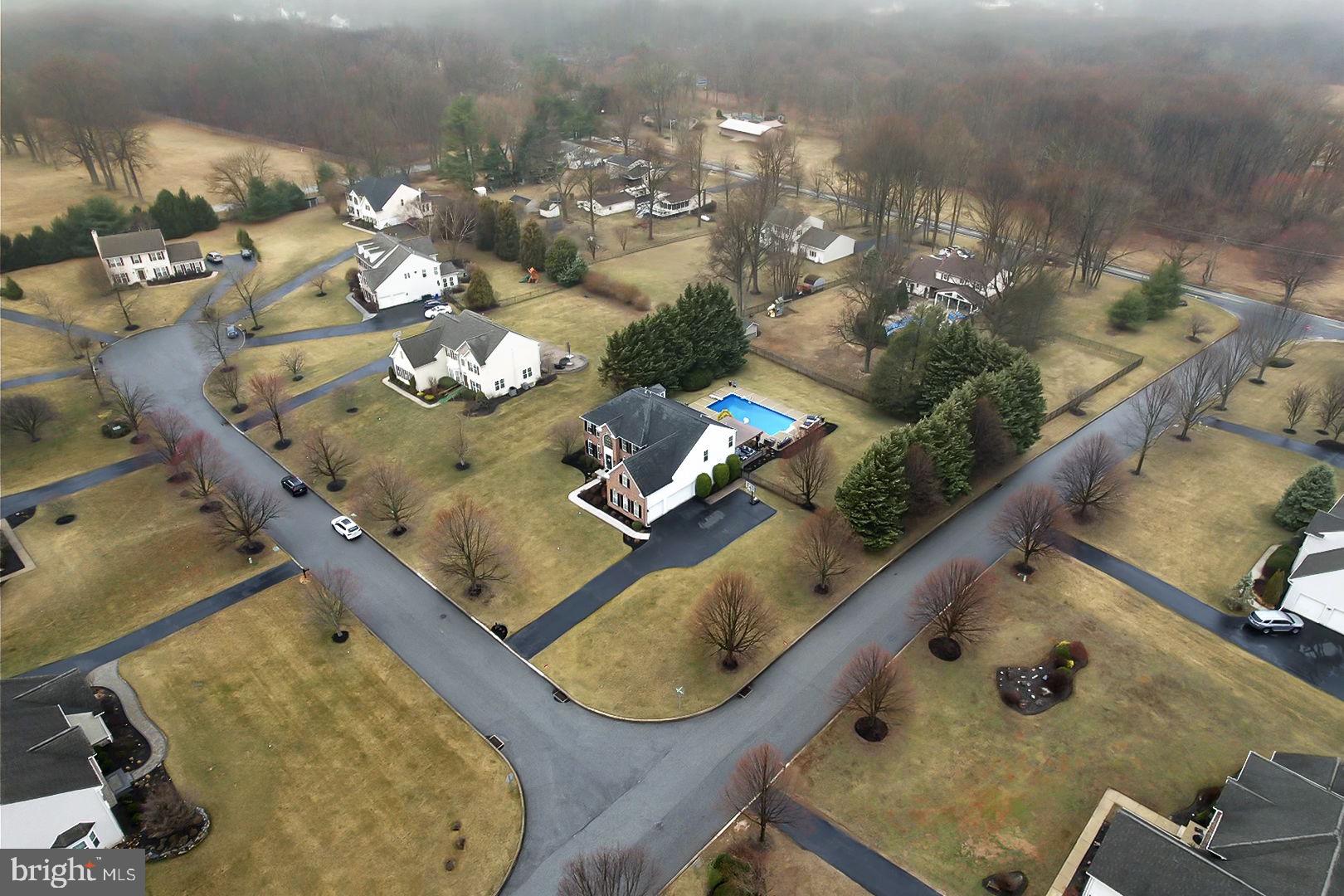 WAITING ROCK - Residential