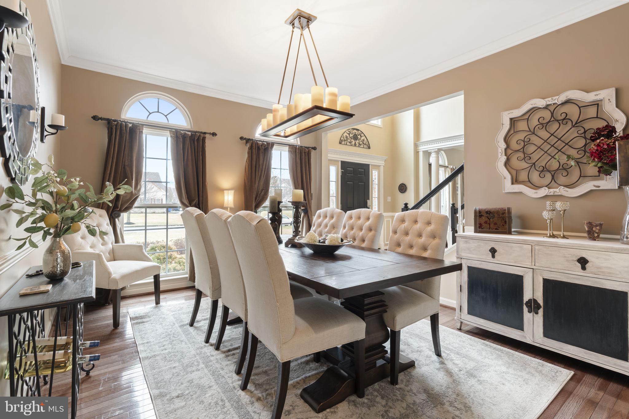 WAITING ROCK - Residential