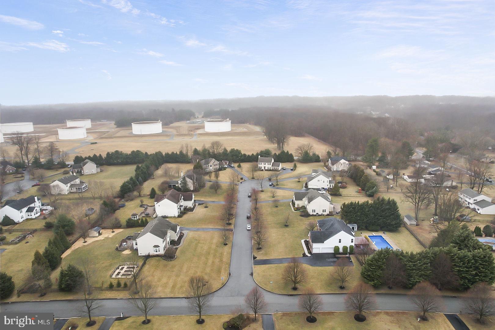 WAITING ROCK - Residential