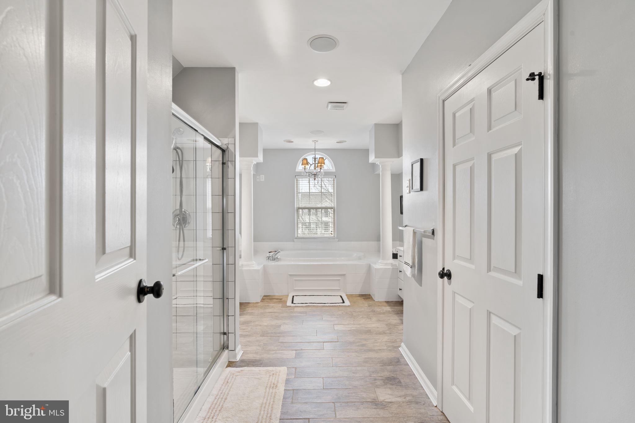 WAITING ROCK - Residential