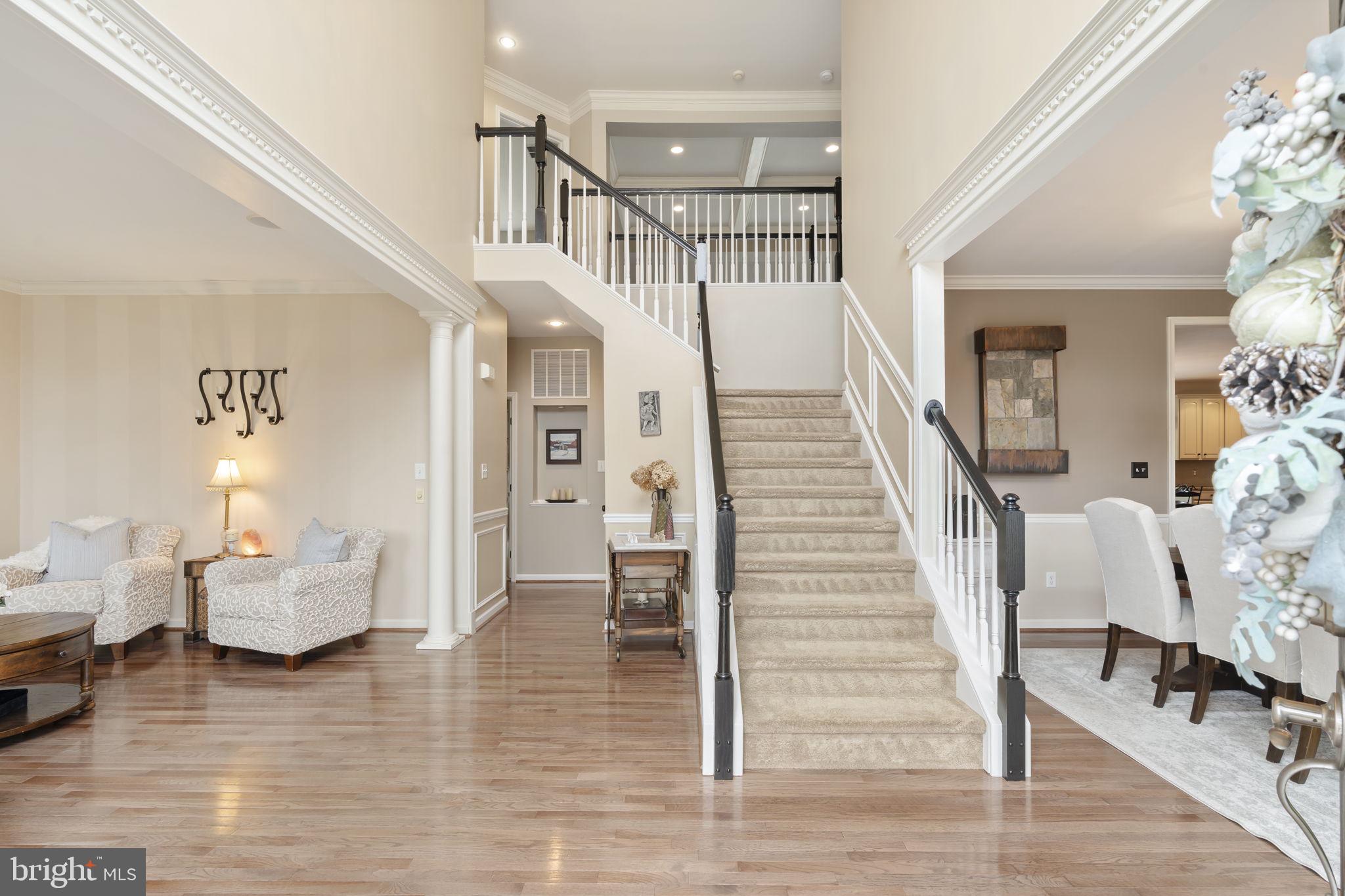 WAITING ROCK - Residential