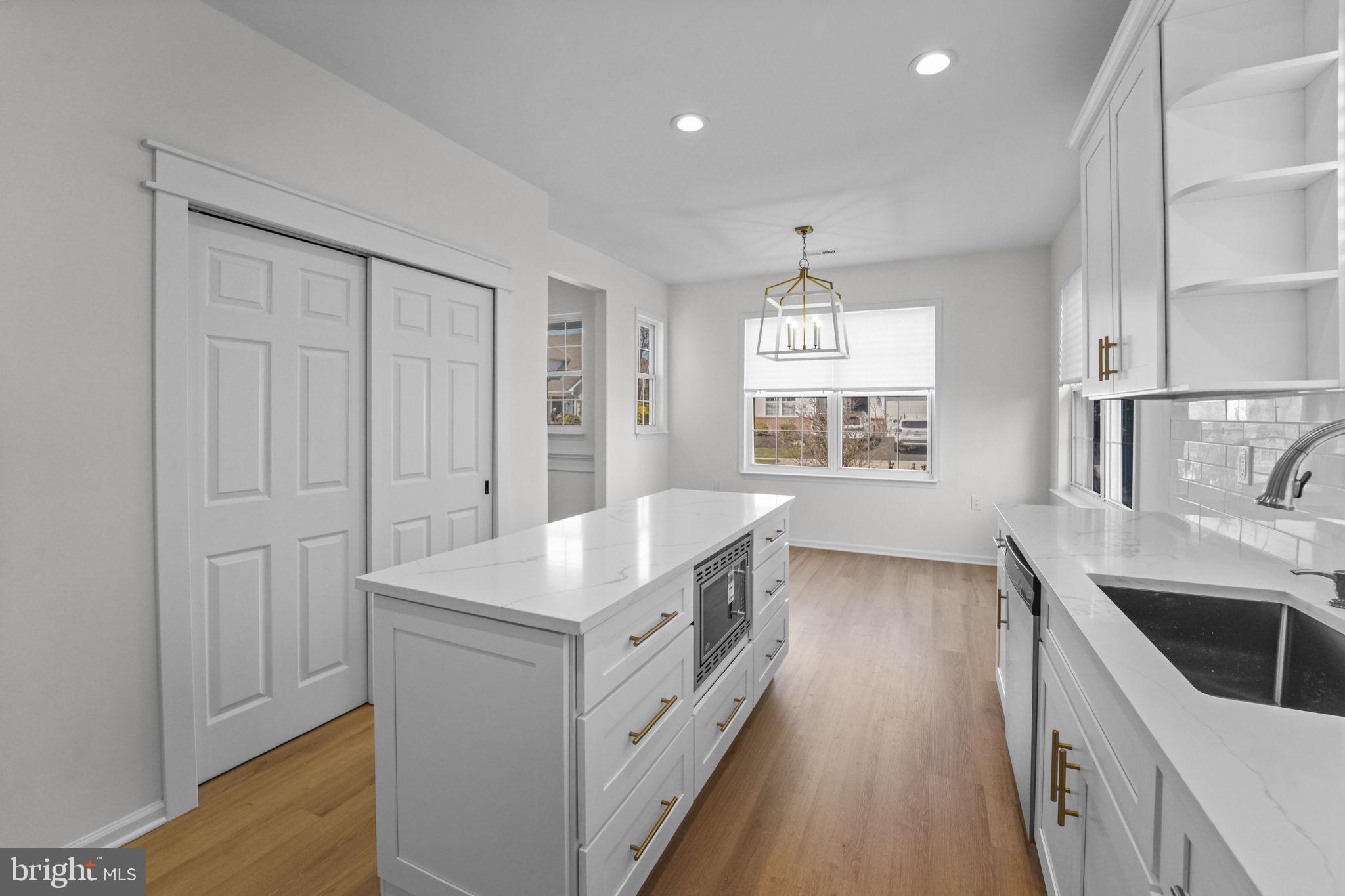 FLOWERS MILL - Residential