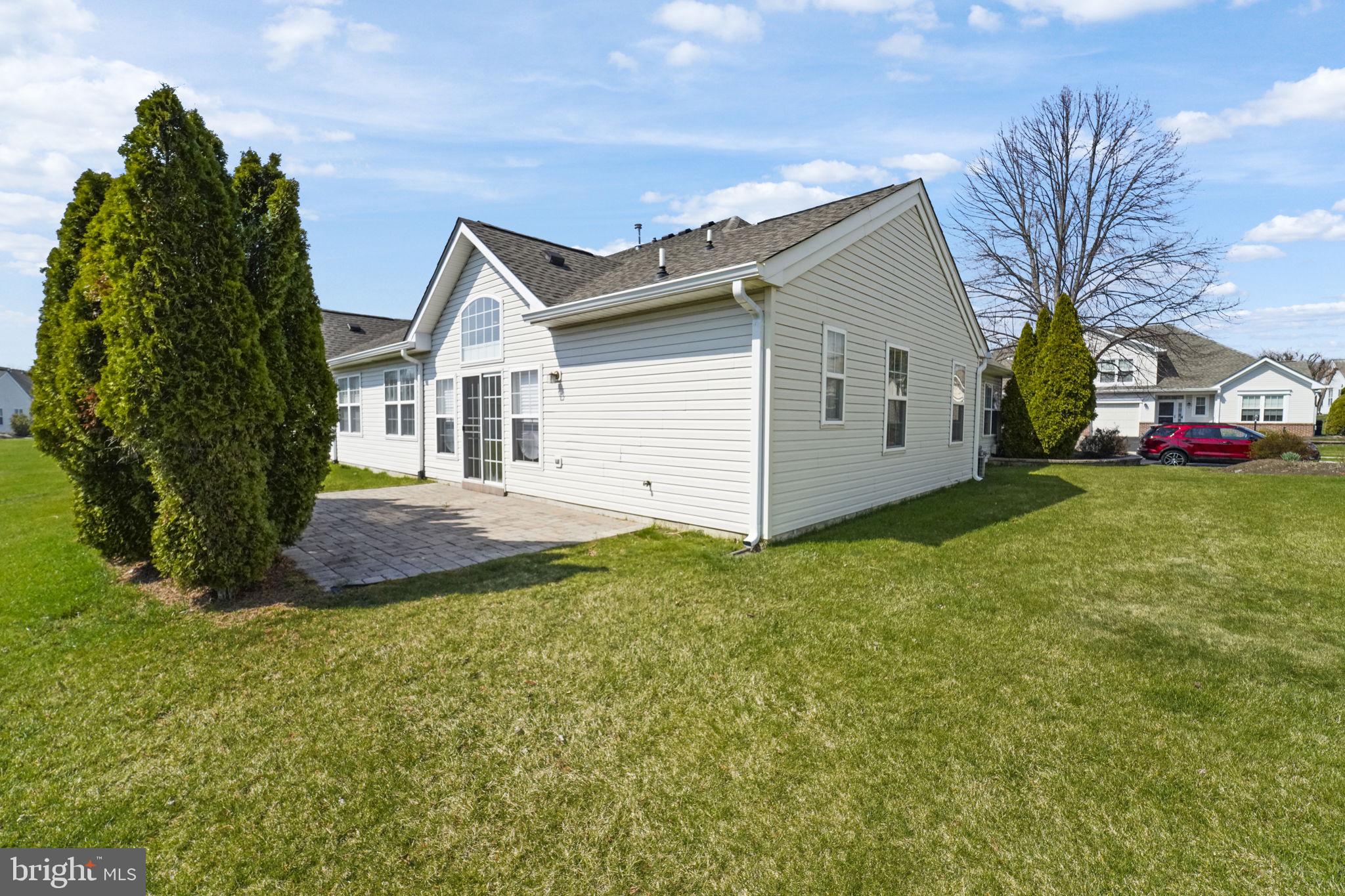 FLOWERS MILL - Residential