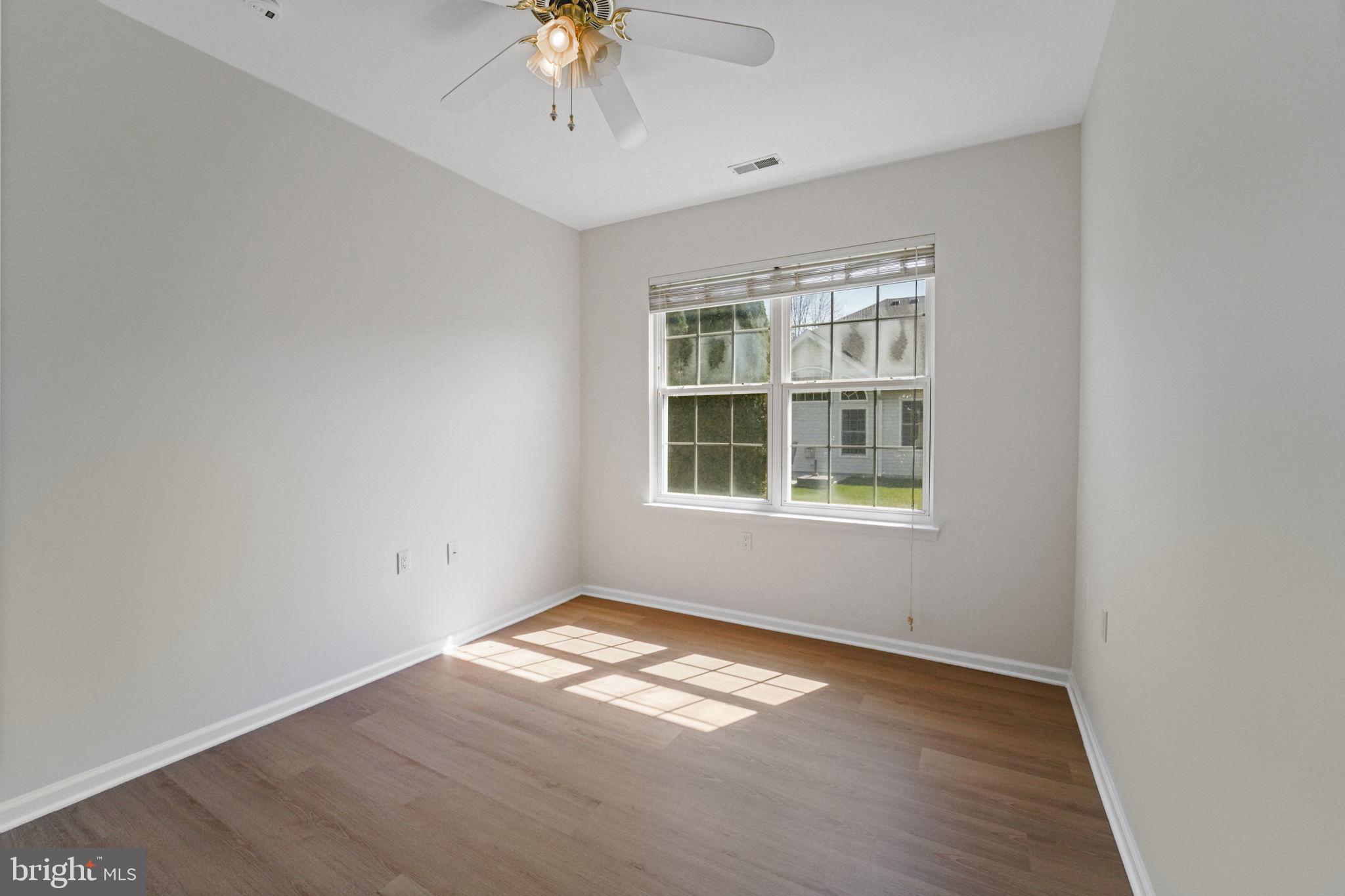 FLOWERS MILL - Residential