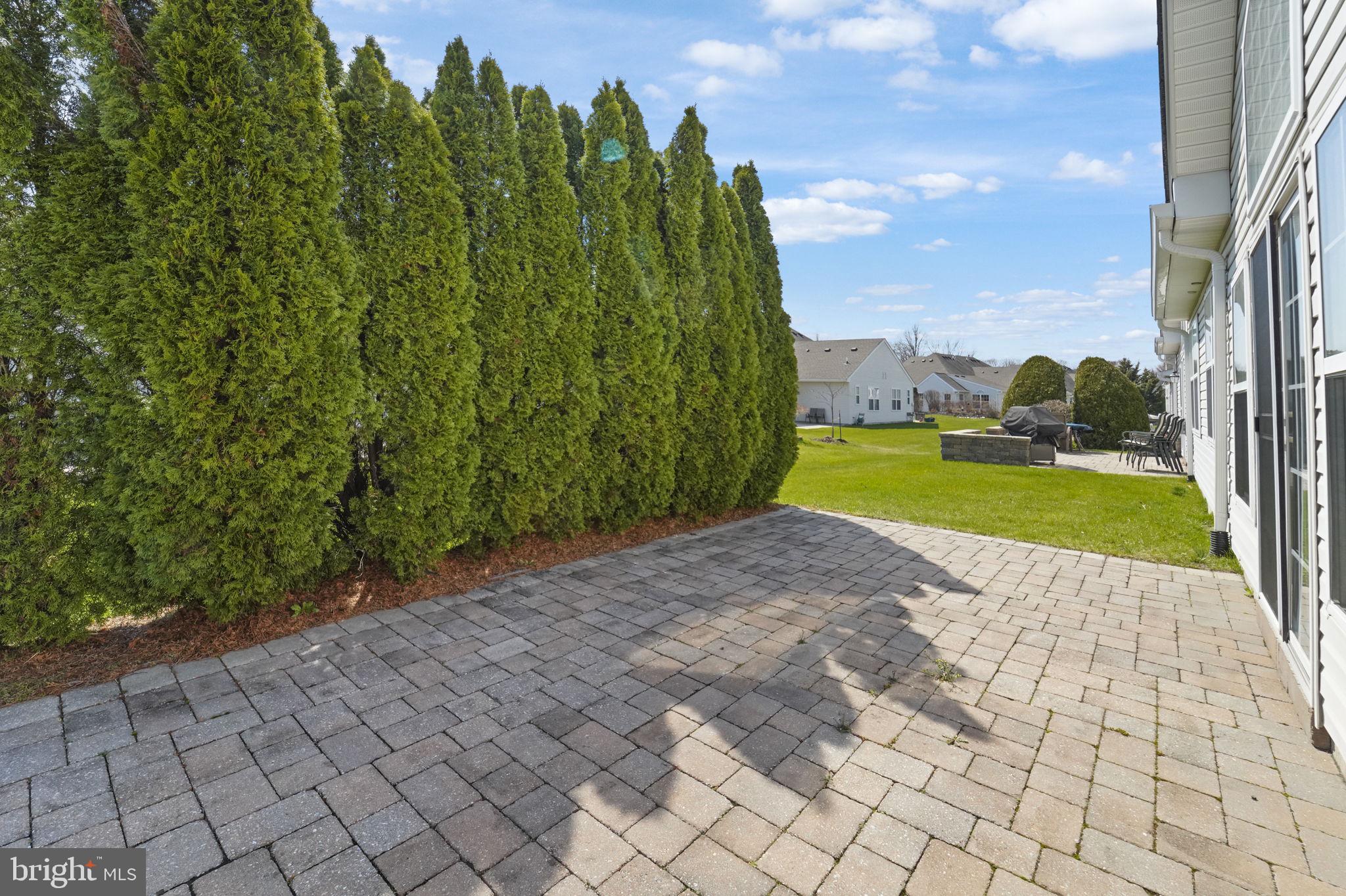 FLOWERS MILL - Residential