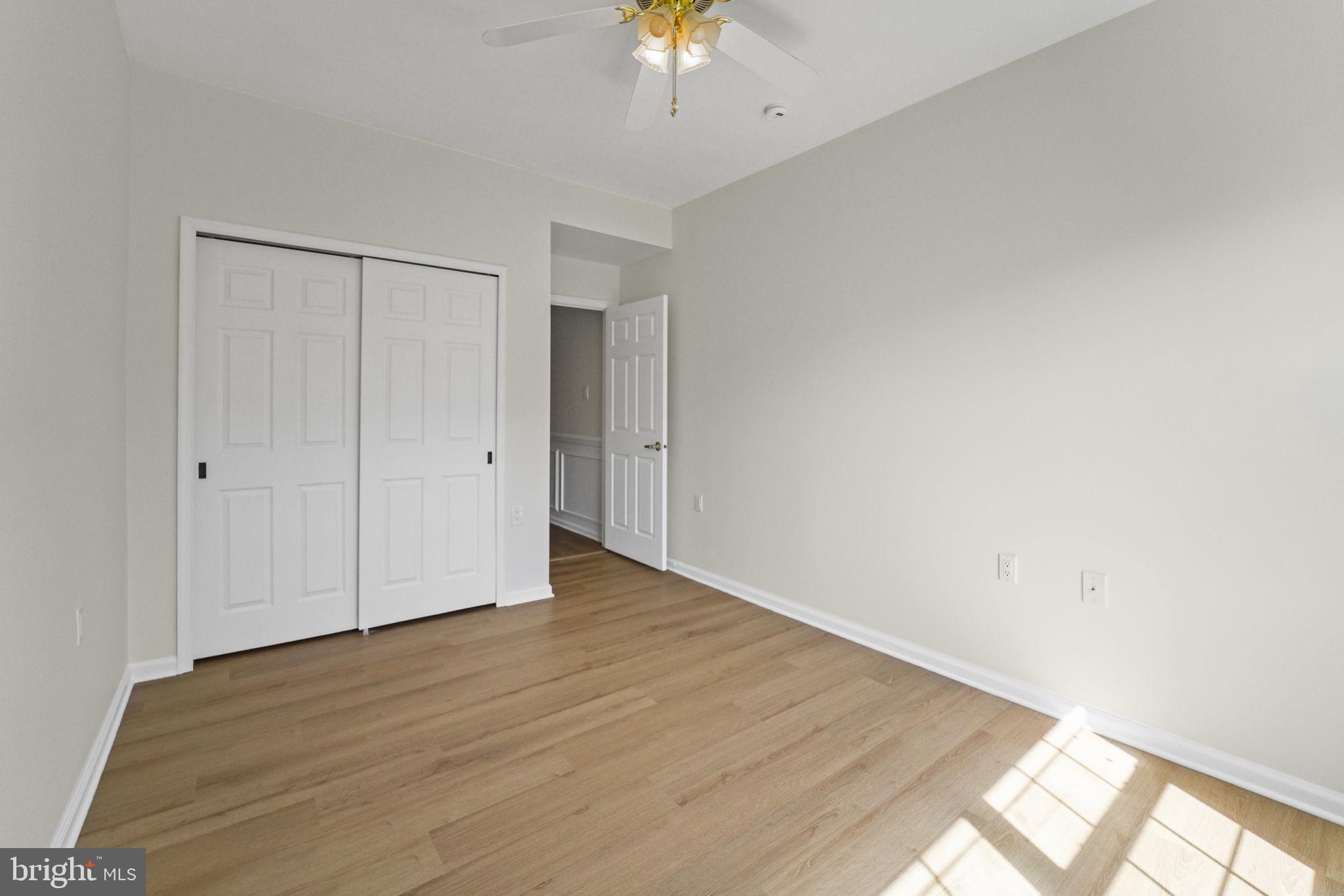 FLOWERS MILL - Residential