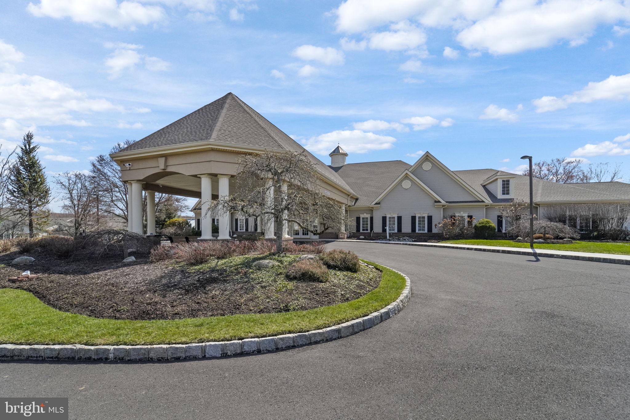 FLOWERS MILL - Residential