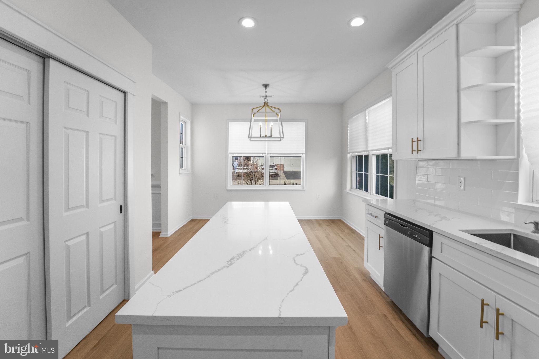 FLOWERS MILL - Residential