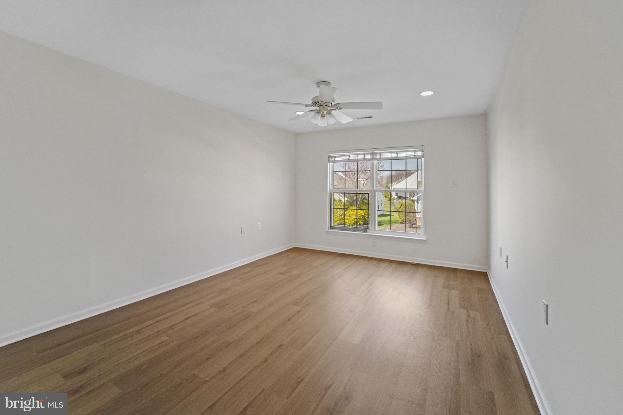 FLOWERS MILL - Residential