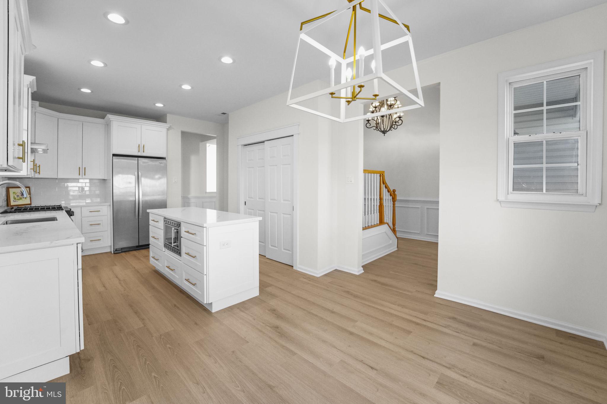 FLOWERS MILL - Residential