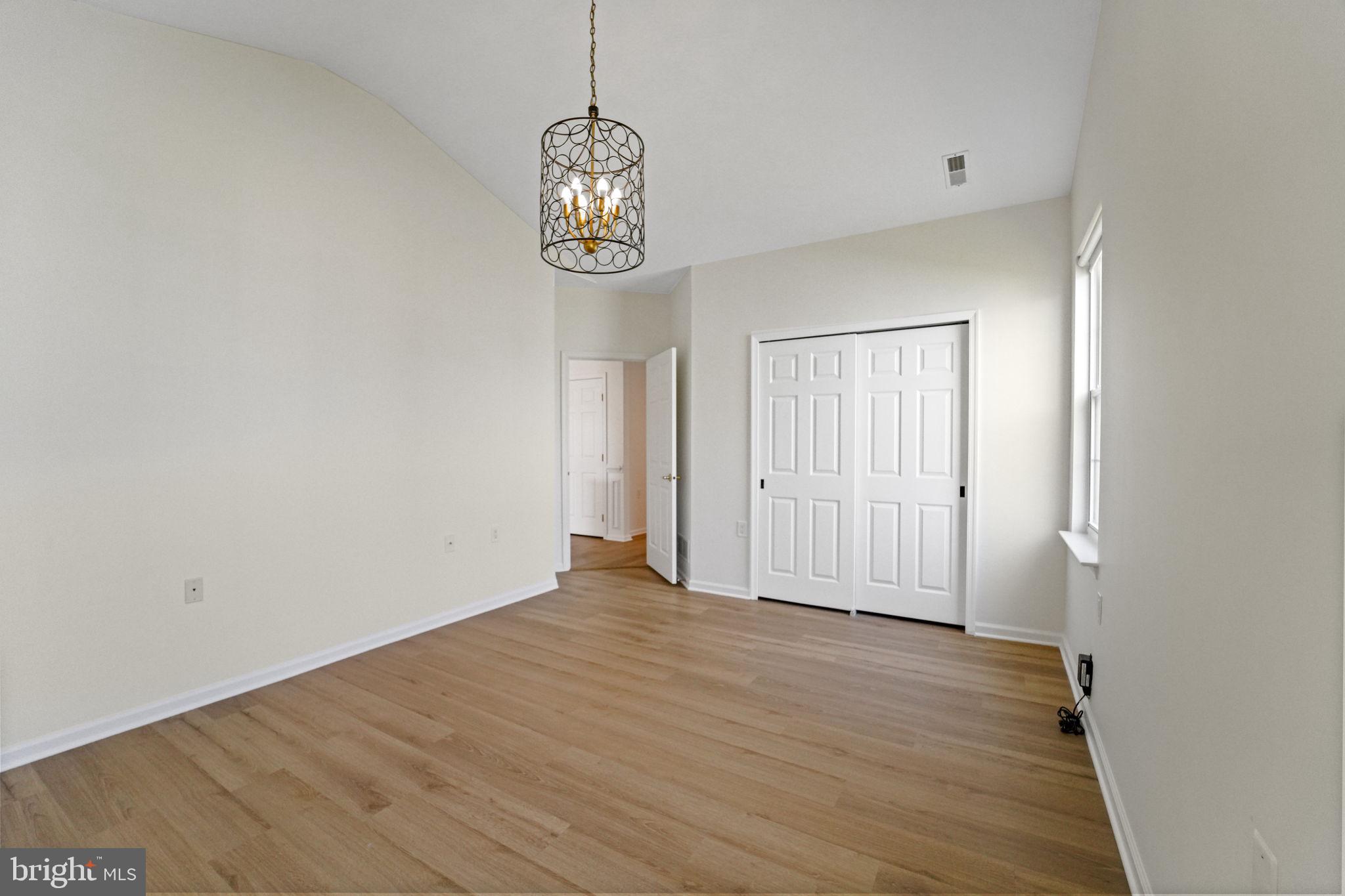 FLOWERS MILL - Residential