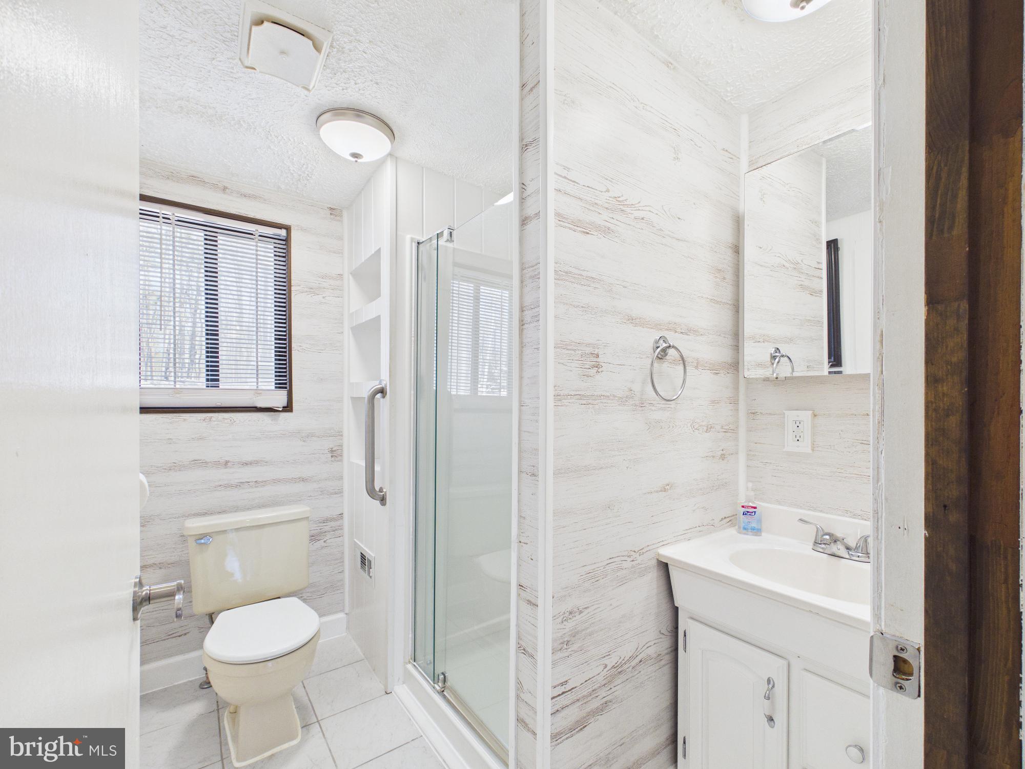 THE WOODS - Residential