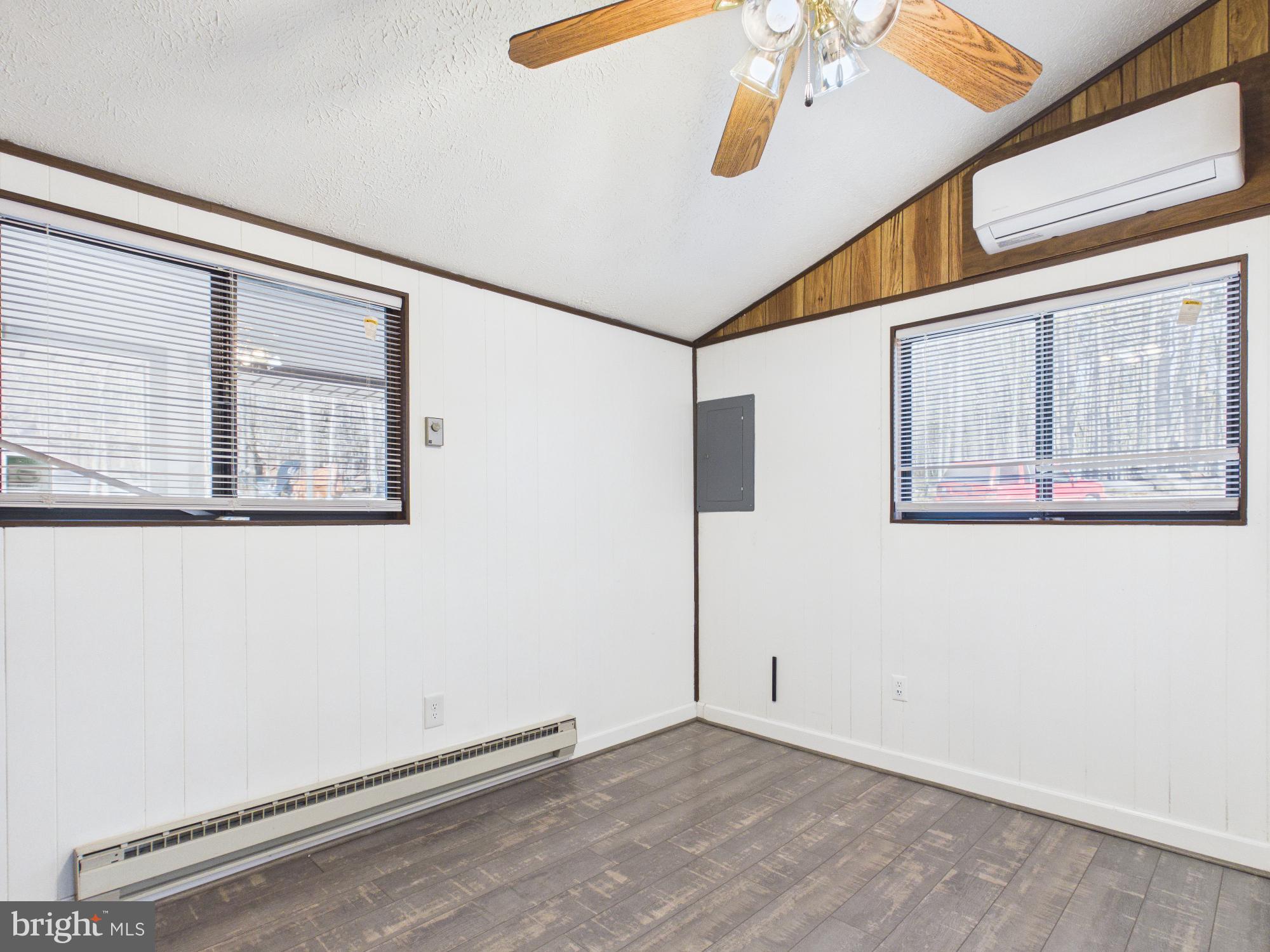 THE WOODS - Residential