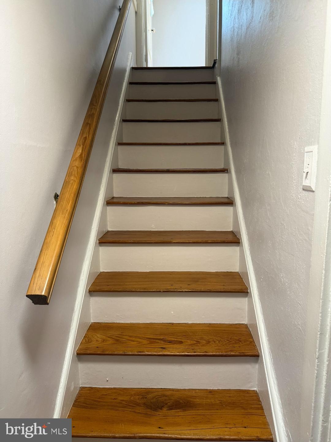 000 - Residential Lease