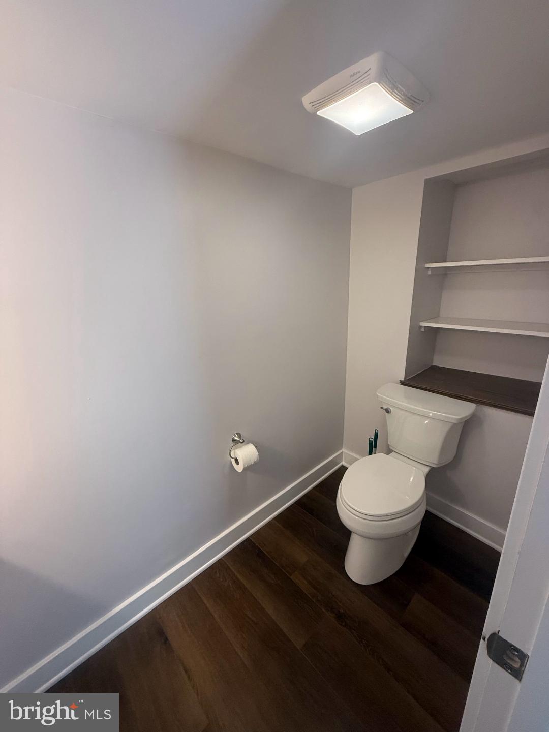 000 - Residential Lease