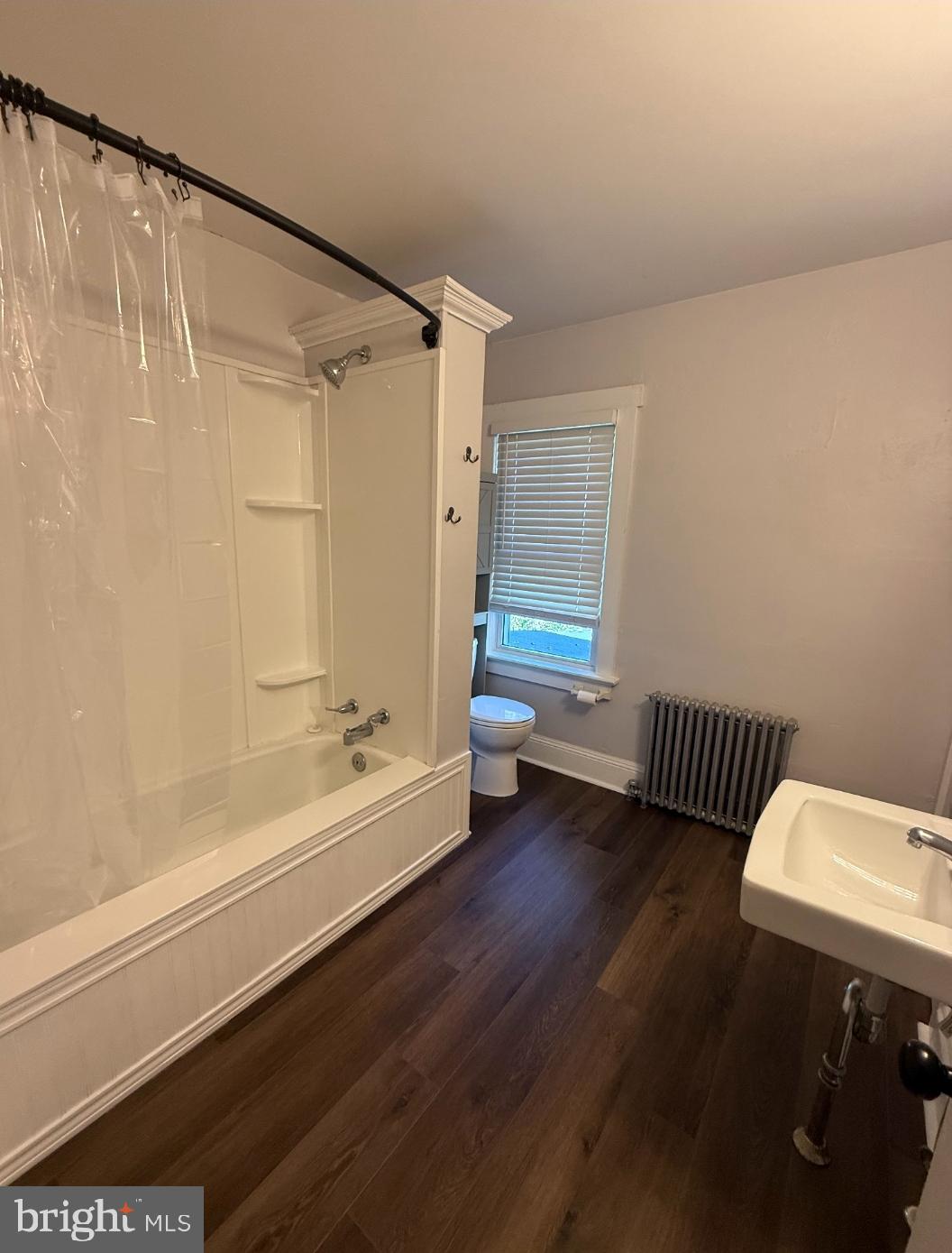 000 - Residential Lease