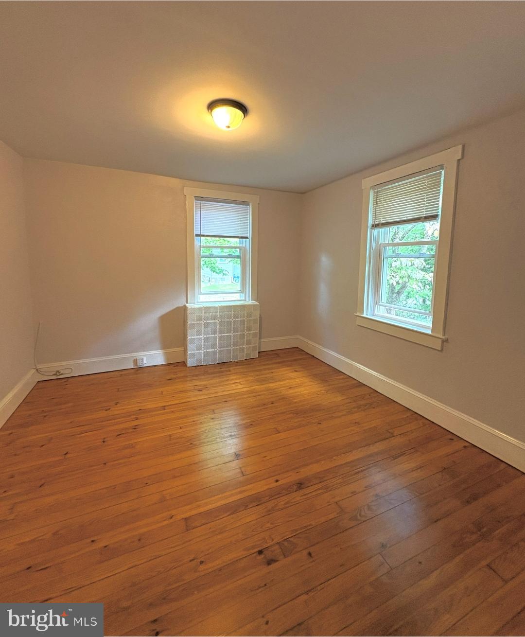 000 - Residential Lease