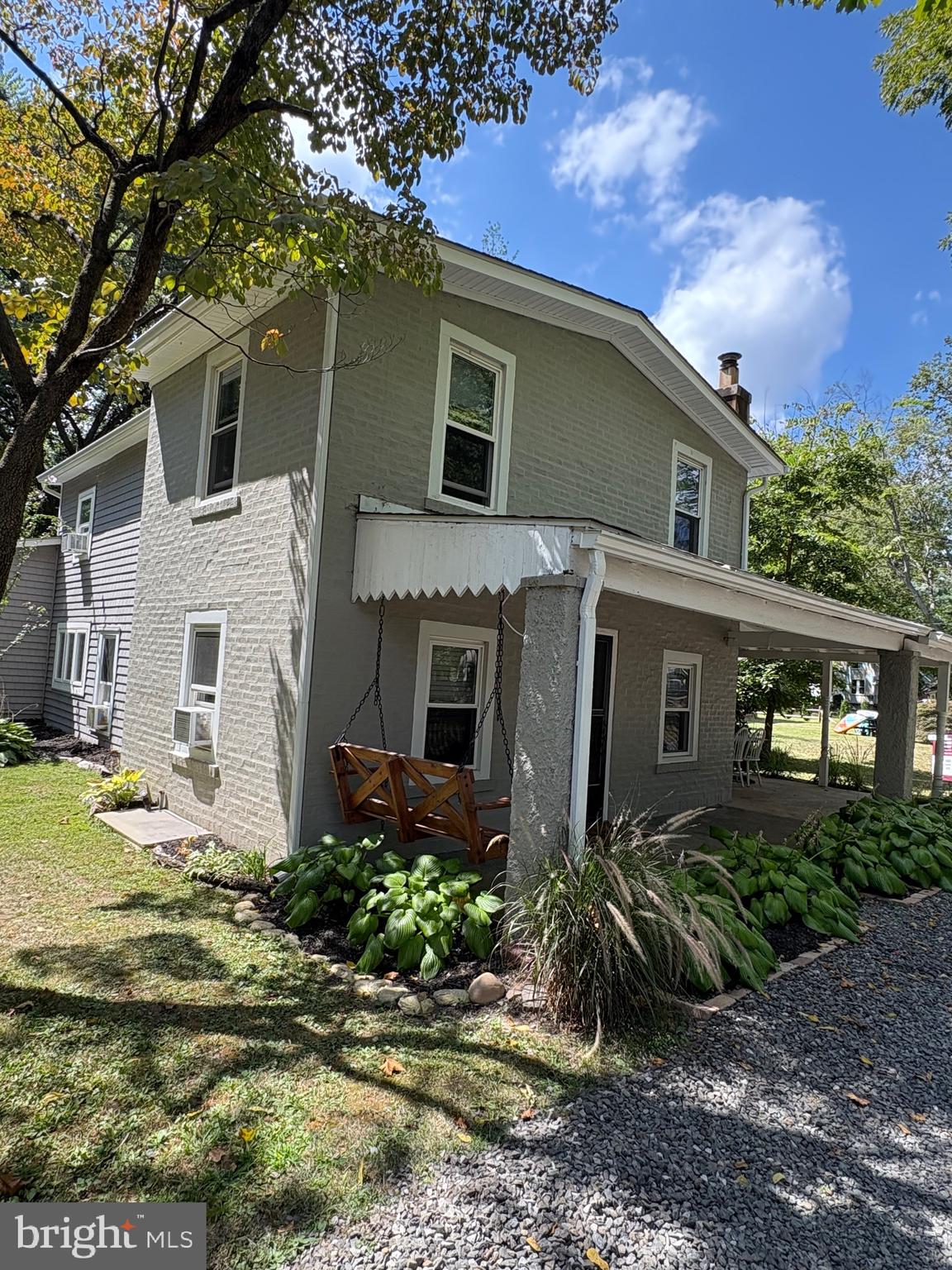 000 - Residential Lease