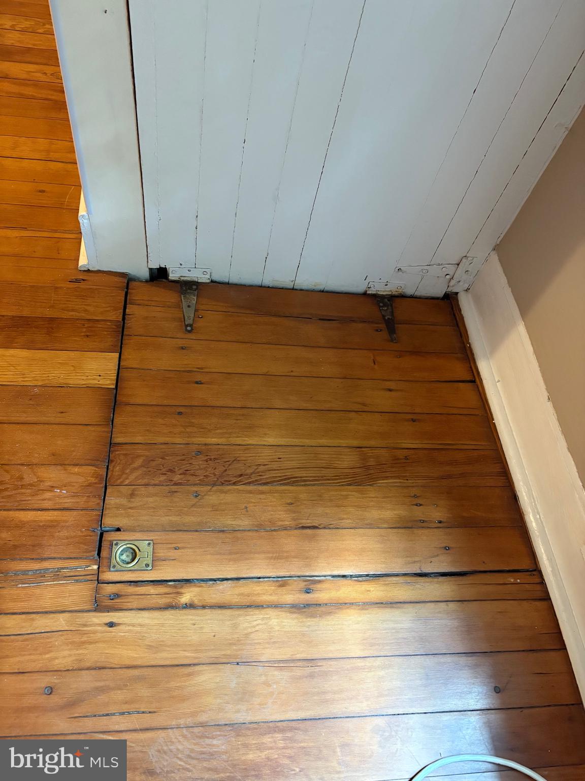 000 - Residential Lease